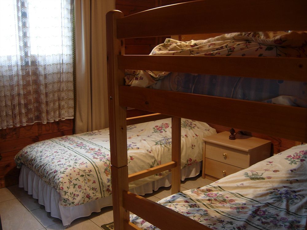 Logis Hotel Le Chantoiseau Chaumont-sur-Aire Ngoại thất bức ảnh